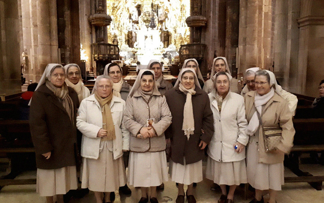 Hermanas de las Comunidades de España se reúnen en Santiago de Compostela