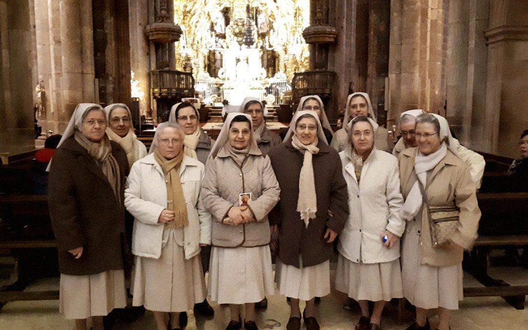 Hermanas de las Comunidades de España se reúnen en Santiago de Compostela