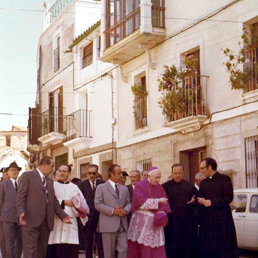 Asilo Santa Isabel en Torrejoncillo(Cáceres, 1974)